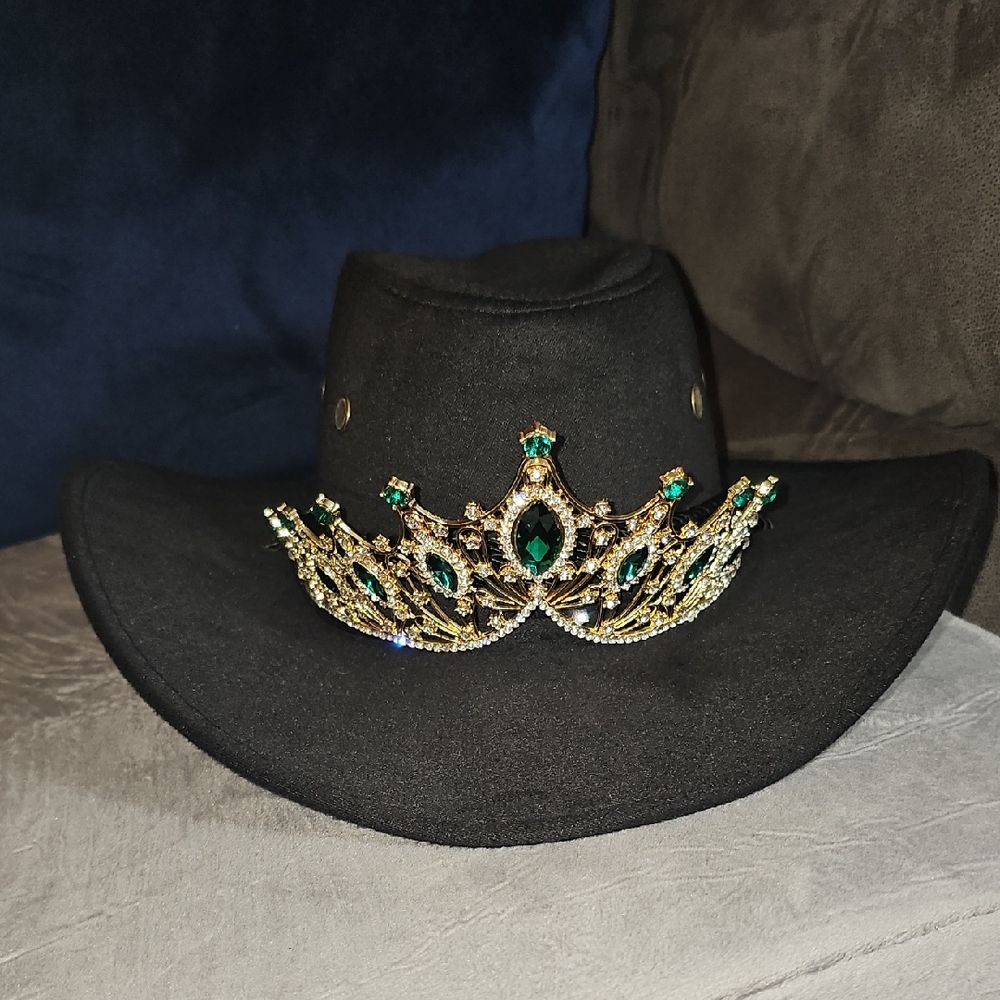 Black & Green Gowgirl Crown Hat